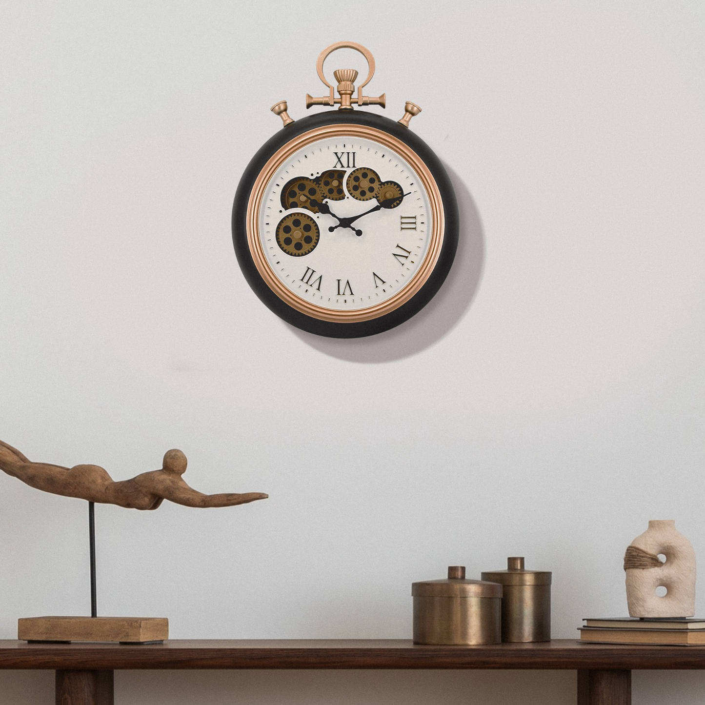 IvoQ Wandklok Retro Zakhorloge Zwart Goud met Bewegende Tandwielen Ø 30 cm