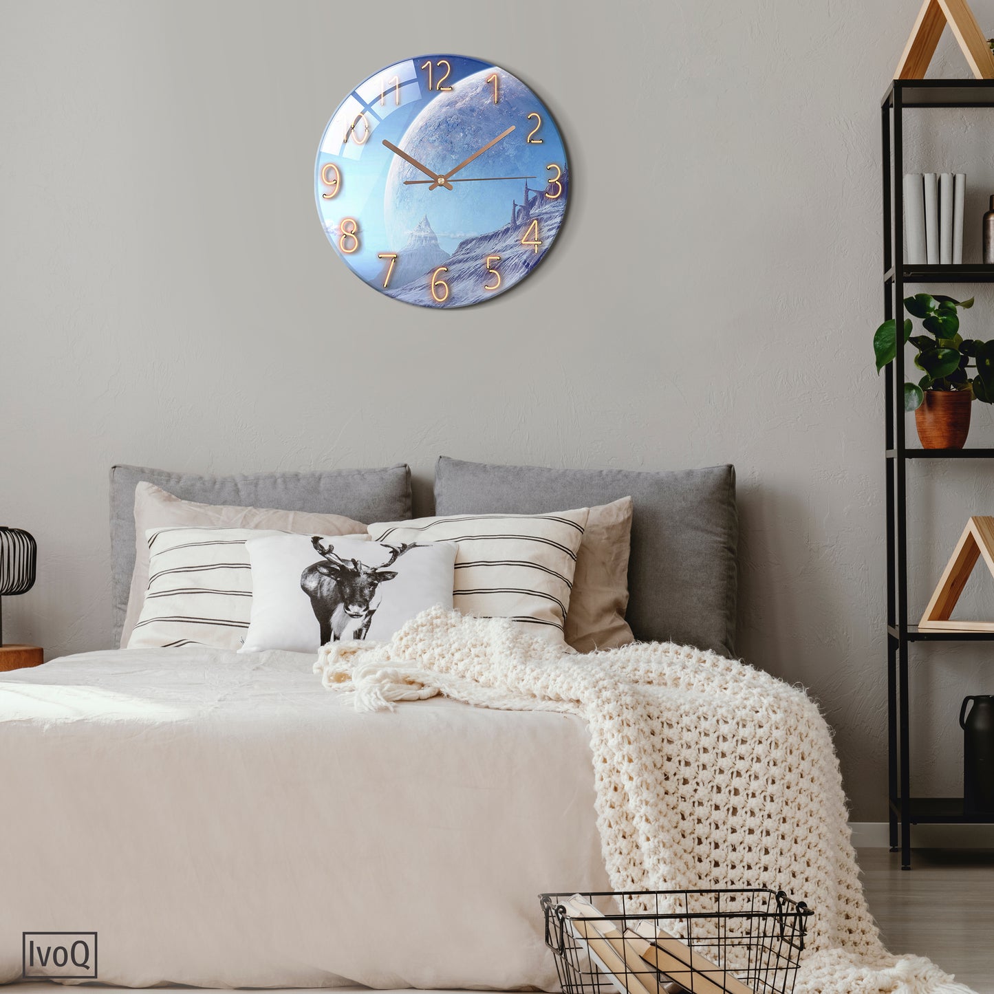 IvoQ Wandklok Uniek Blauw Maan Design Ø 30 cm