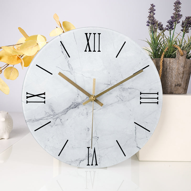 IvoQ Marmerlook Glazen Wandklok Ø 30 cm